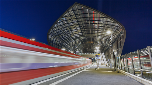 A digital future for upcoming challenges in public transport